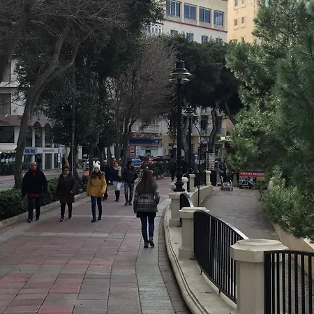 Nicolaus San Julian Πανσιόν